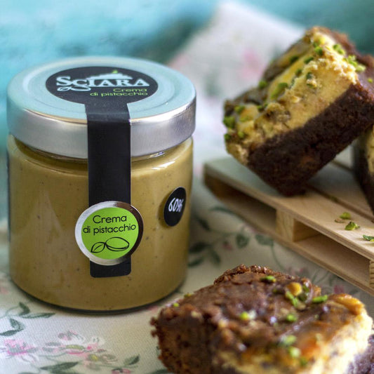 Siamo tornati! Pronti a inondarvi di golositΓ  al pistacchio! π