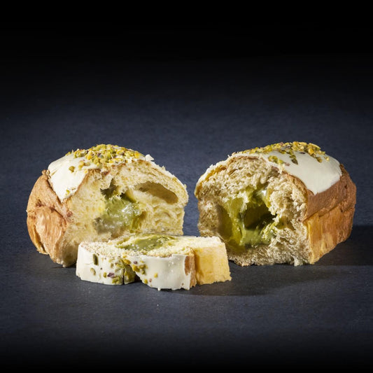 pan brioche con crema di pistacchio bronte sciara